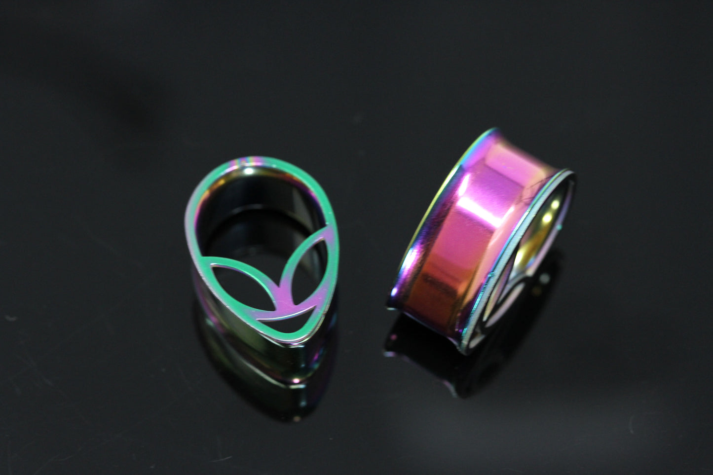 Stainless steel alien teardrop