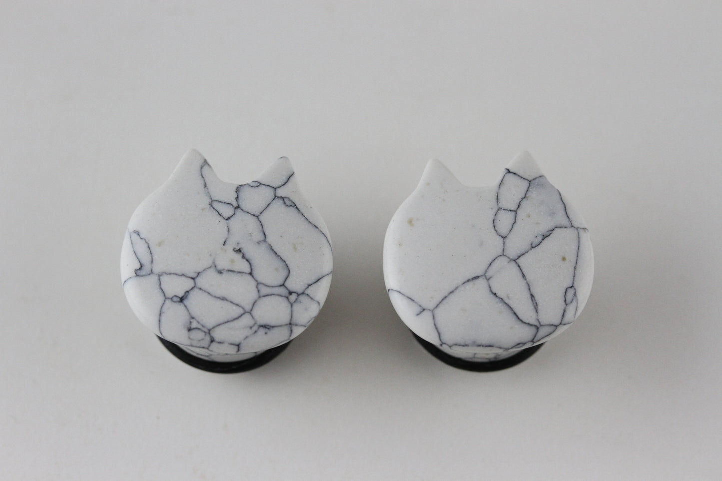 White Howlite Cat Plugs - Pair 2