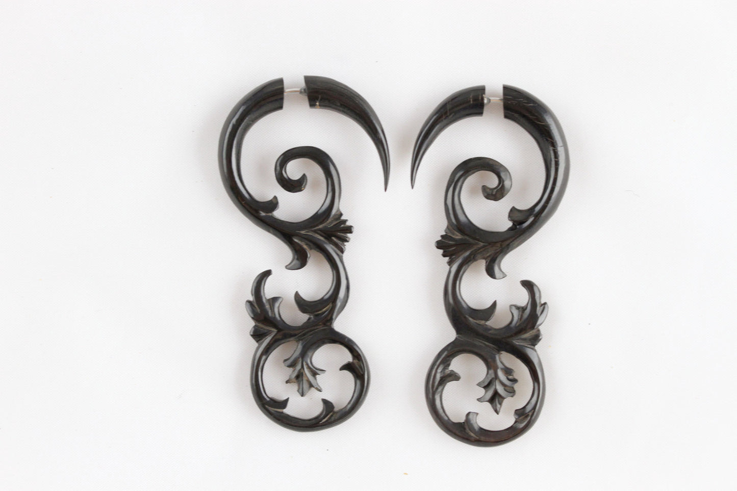 Horn Hanger Plugs - Fake Pair