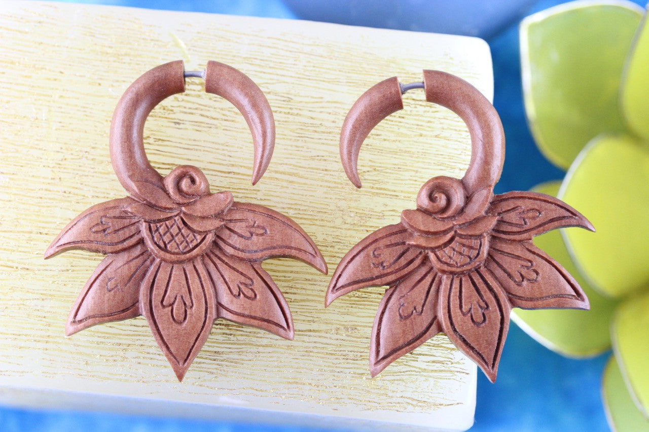 Wood Flower Hanger Plugs - Fake Gauge