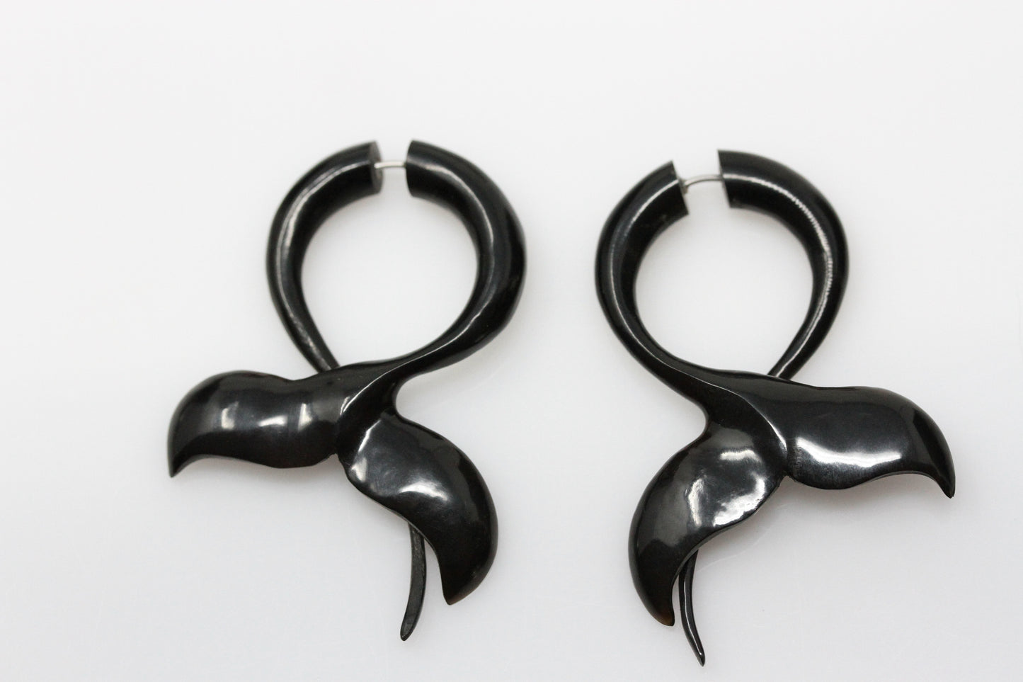 Fake Gauge Horn Hanger Plug