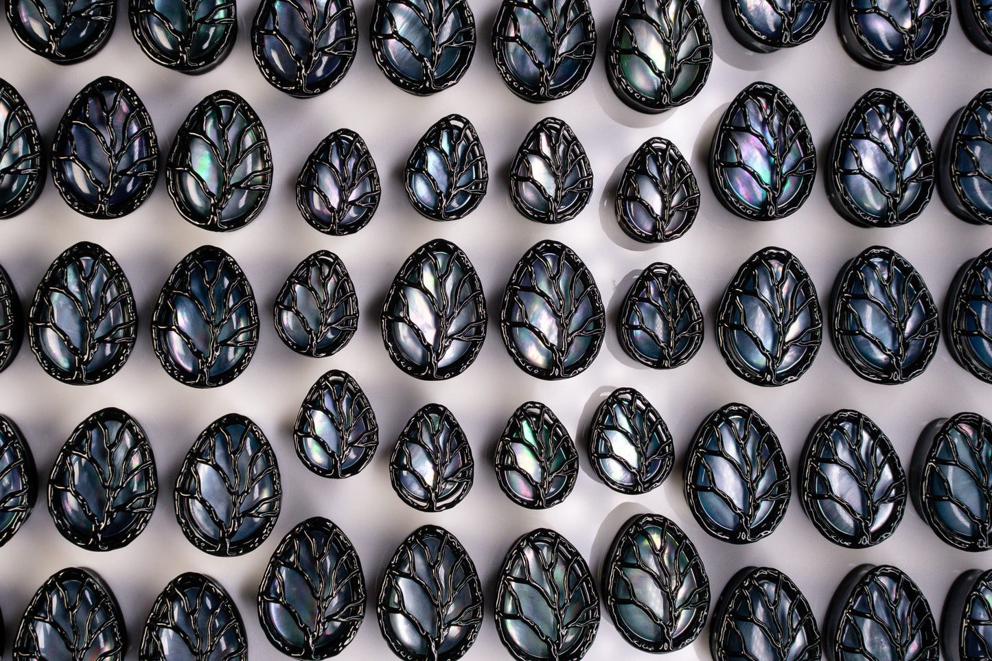 Underworld Tree Teardrop Plugs (Pair) - PSS116