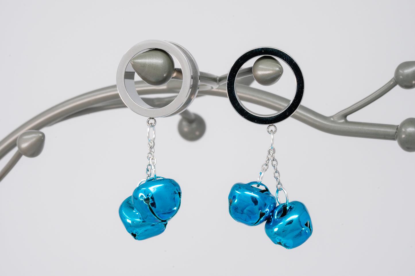 Jingle Bell Danglers - Screw on Tunnel (Pair) - TF079