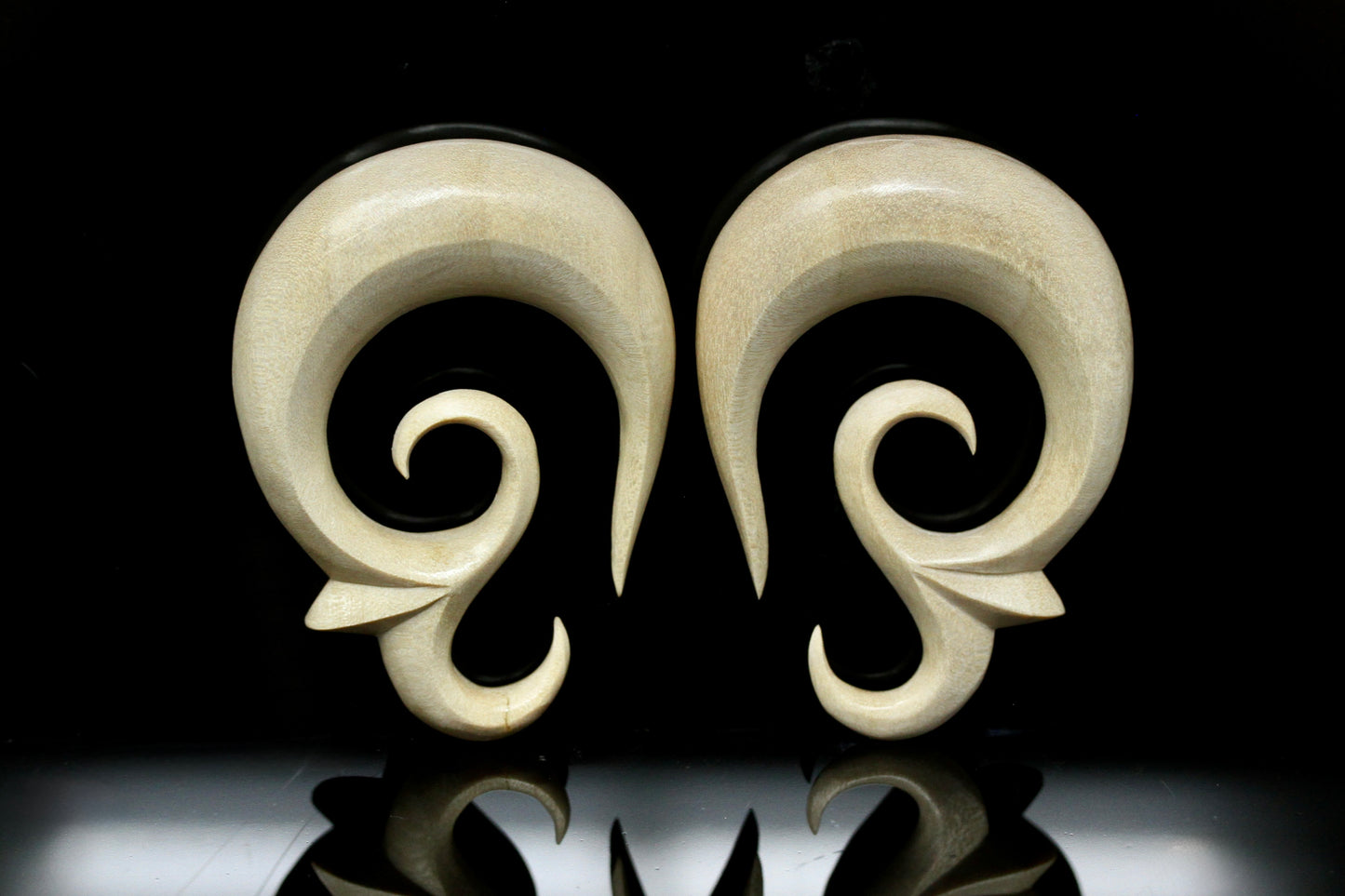 Wood Plug Hangers (Pair) - E002