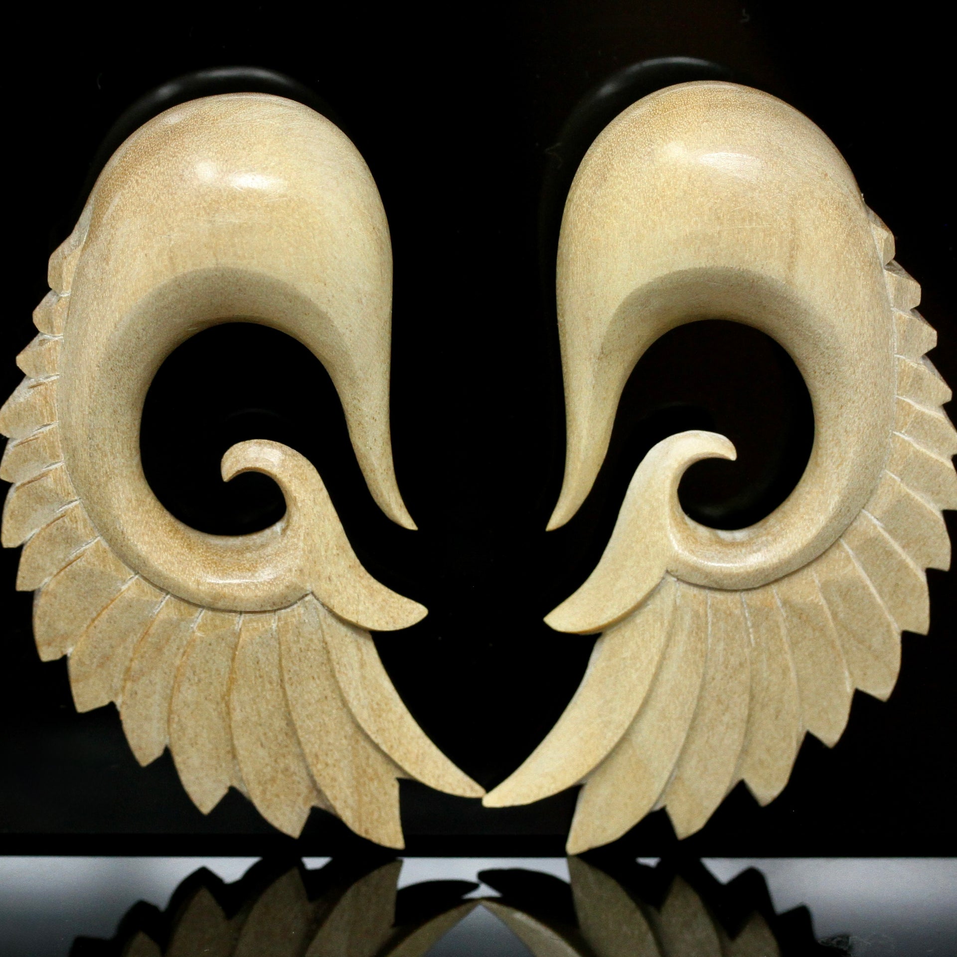 Wood Wings - Hanging Plugs (Pair) - E003