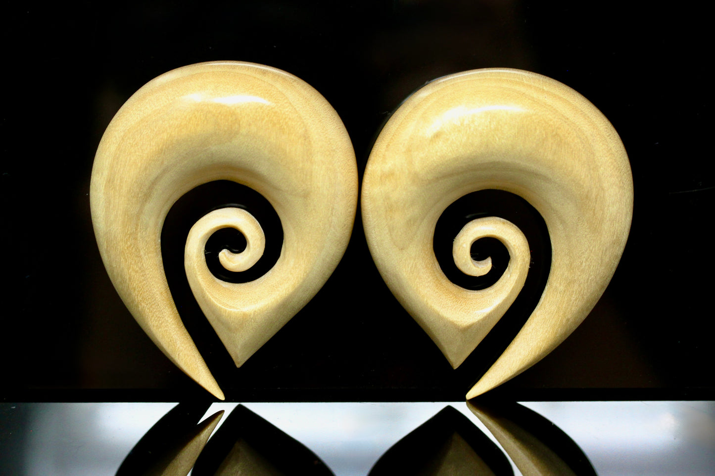Maori Hangers - Carved Wood (Pair) - E013