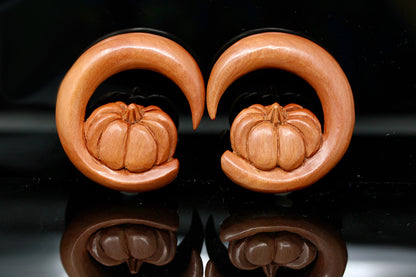 Wooden Pumpkin Spiral Hangers (Pair) - A079