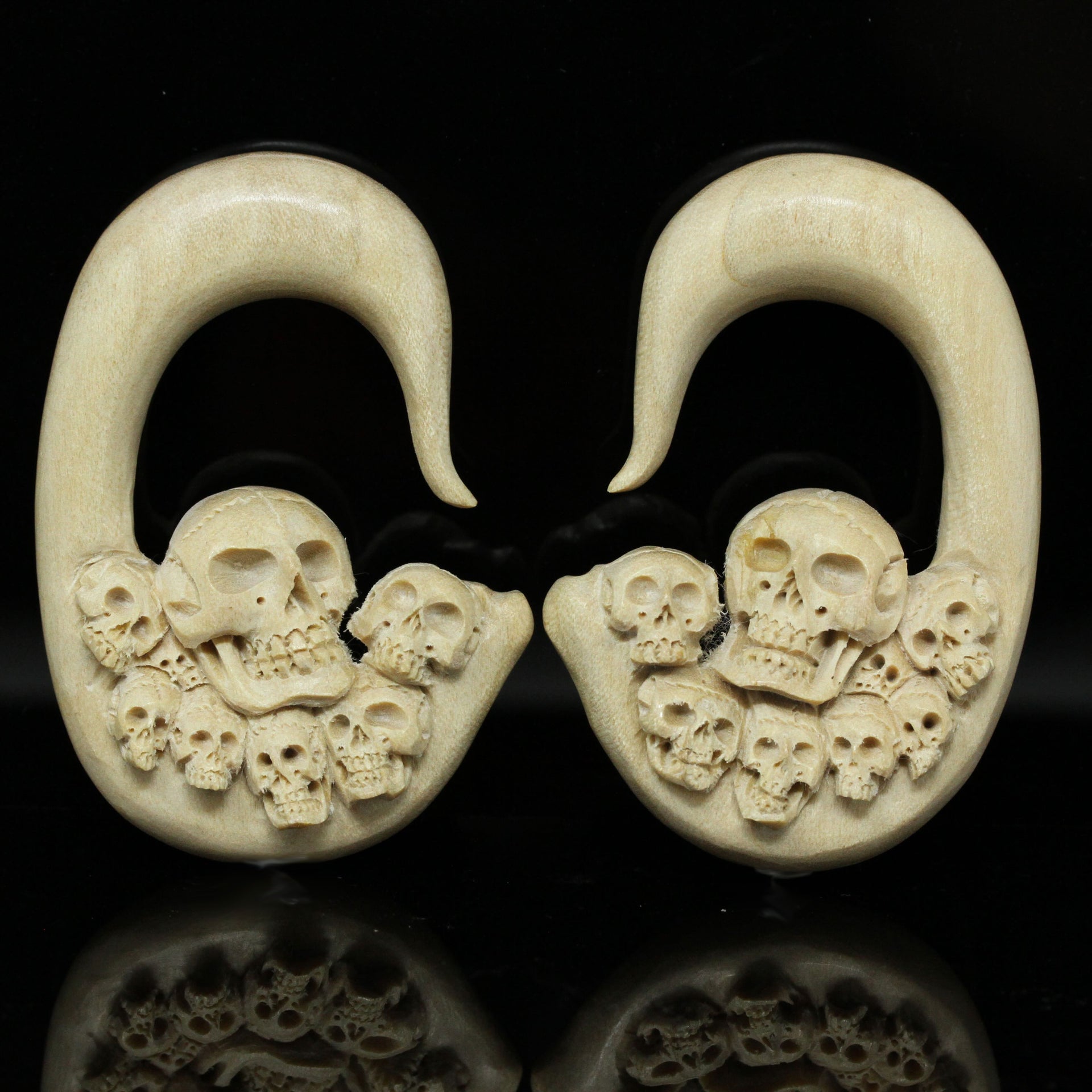 Wood Skull Hangers (Pair) - E018