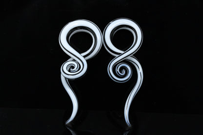 Black and White Glass Twisting Hanger Plugs (5mm - 12mm)  (Pair) - G007