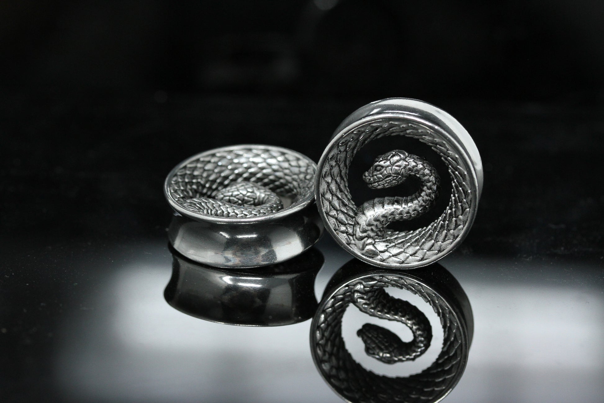Snake serpent plugs - stainless steel
