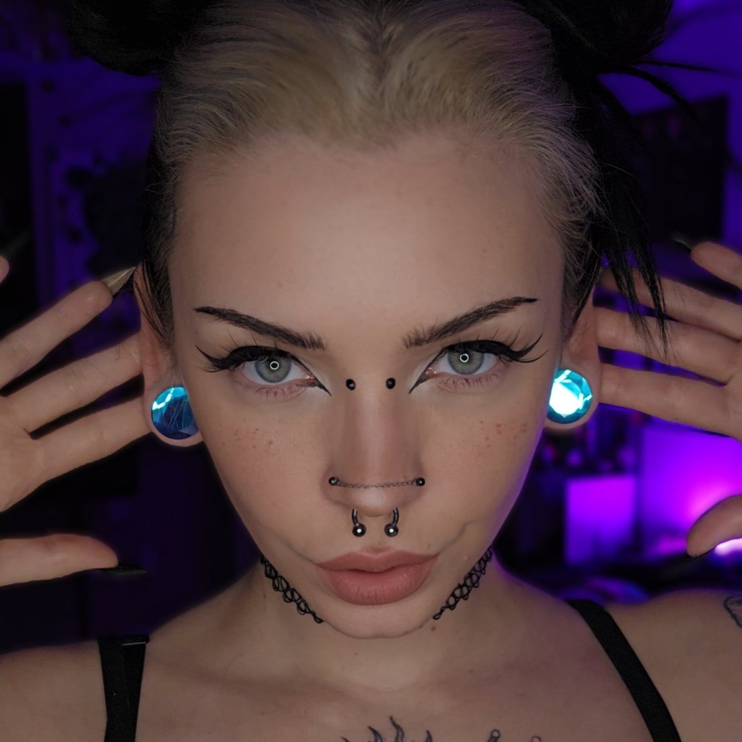 Princess Gem Faceted Cut Plugs - (Pair) - PH94