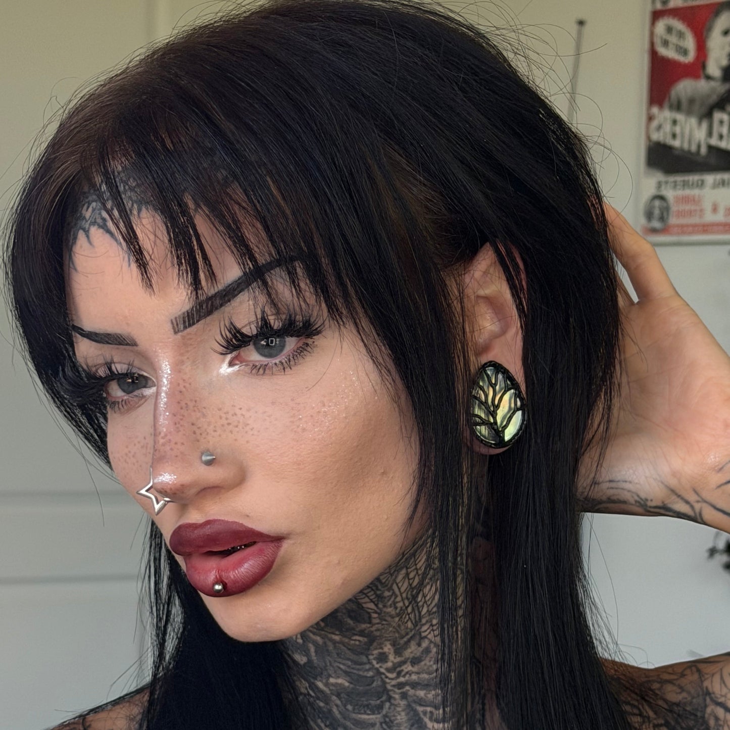 Underworld Tree Teardrop Plugs (Pair) - PSS116