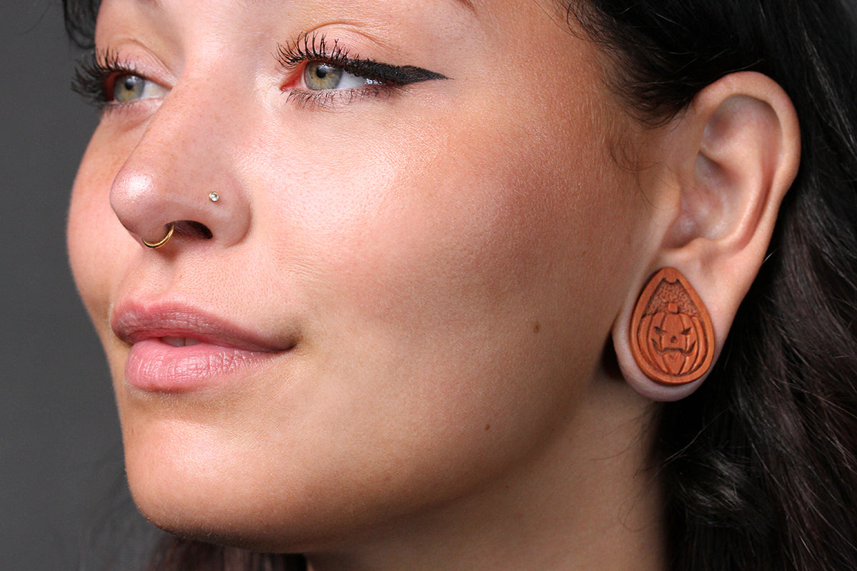 Pumpkin Teardrop Plugs - Wood Pumpkin Plugs (Pair) - PA181