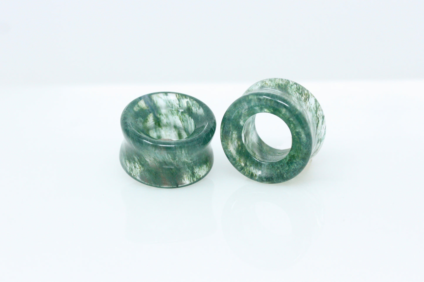 moss agate tunnels