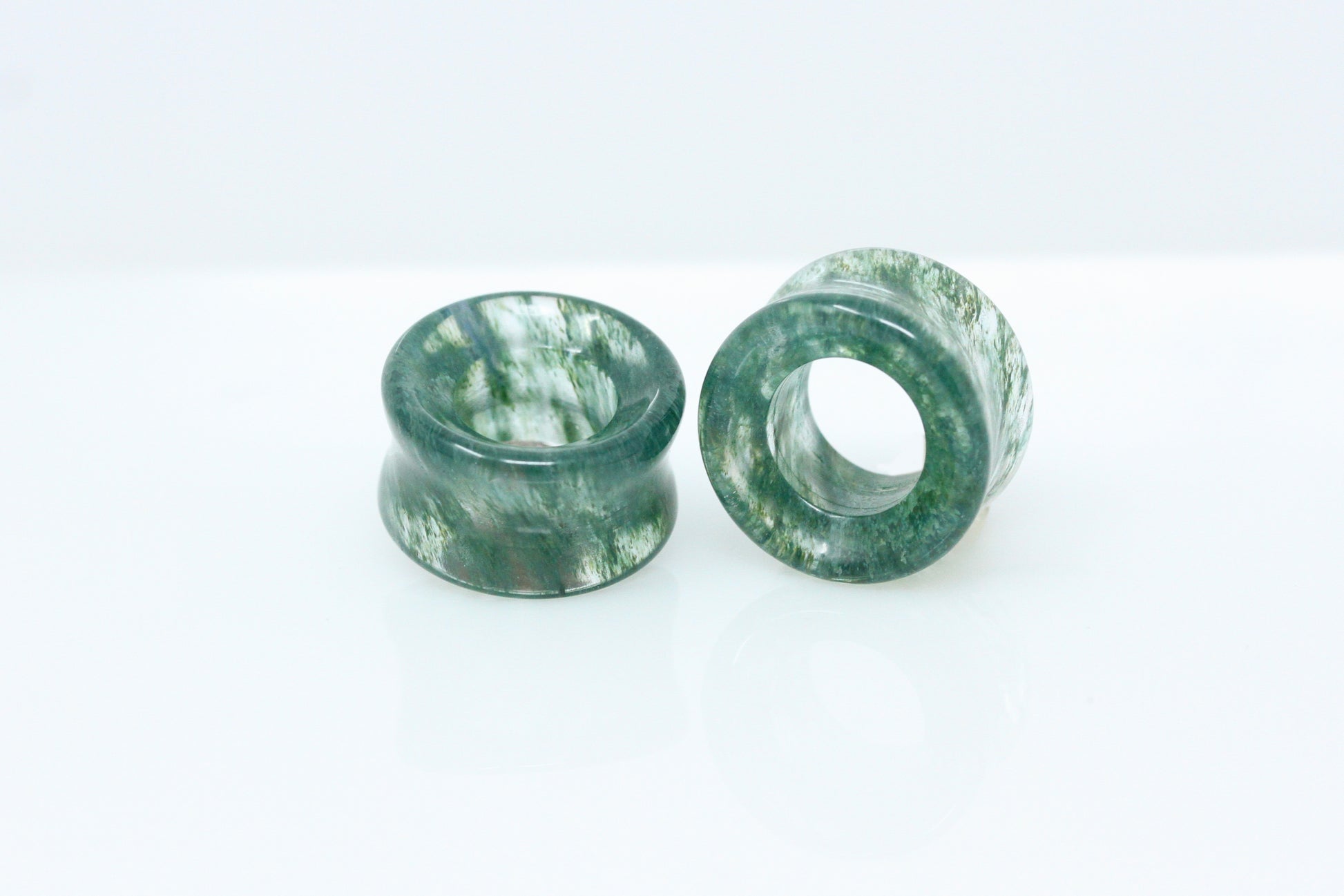 moss agate tunnels