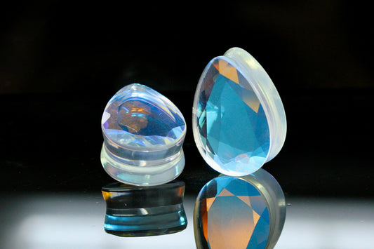 Happy Teardrop plugs - Faceted Cut- (Pair) - PH85
