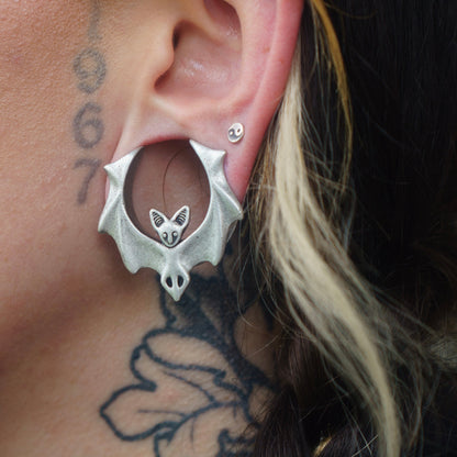 Prince of Darkness Bat Saddles Gold (Pair) - PSS257
