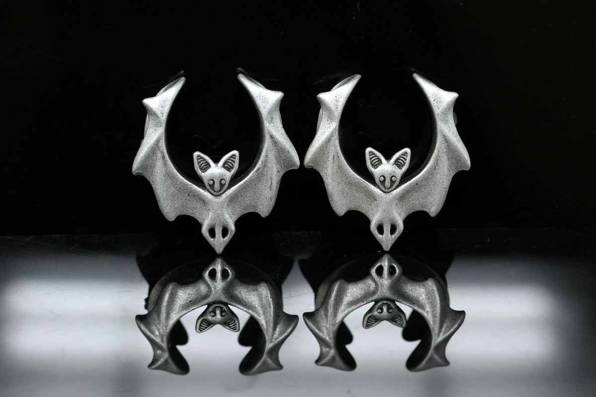 Prince of Darkness Bat Saddles Gold (Pair) - PSS257