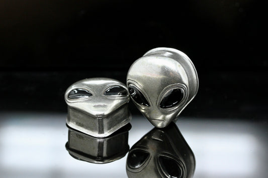 Alien Stainless Steel Plugs (Pair) - PSS260