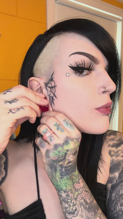 Phoenix Tears Red Glass Teardrop Plugs - (Pair) - PH182