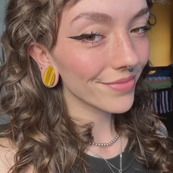 tigers eye teardrop gauges