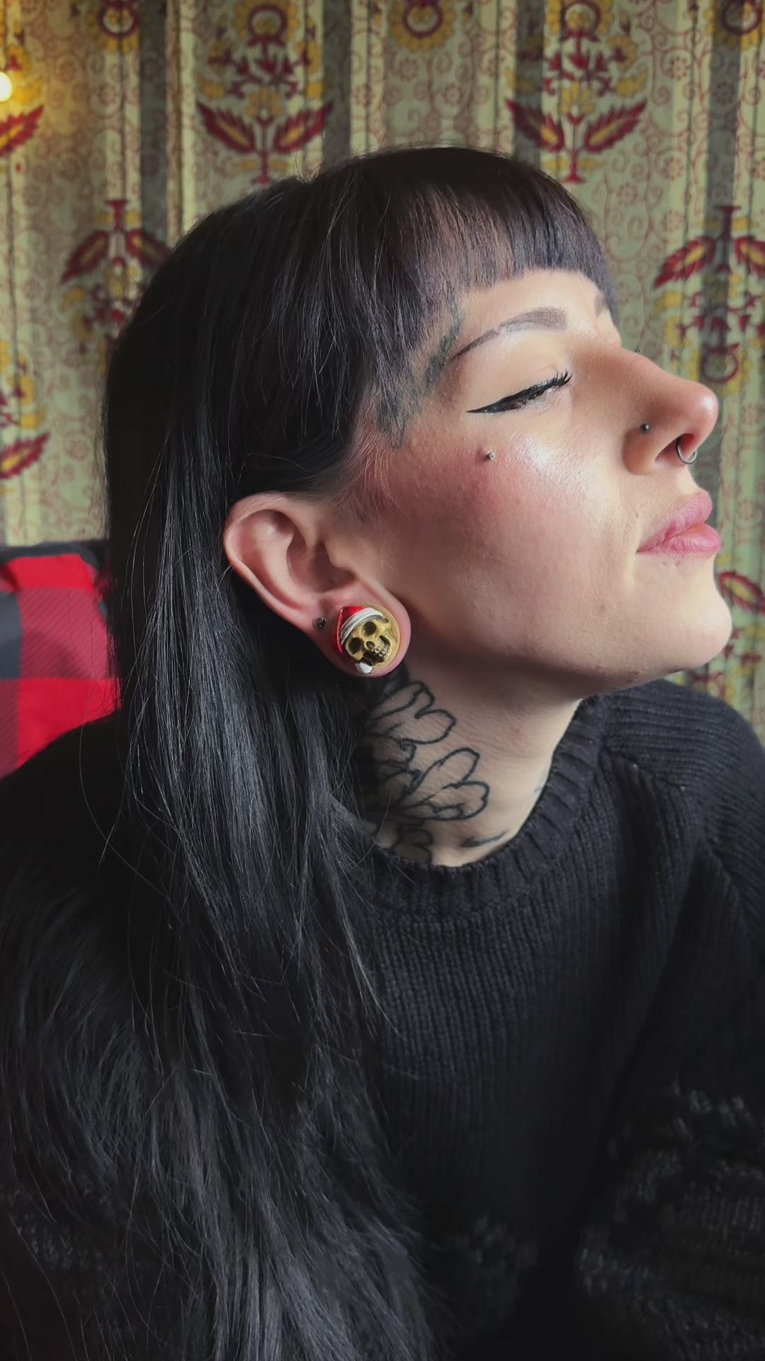 Santa skull wood plugs