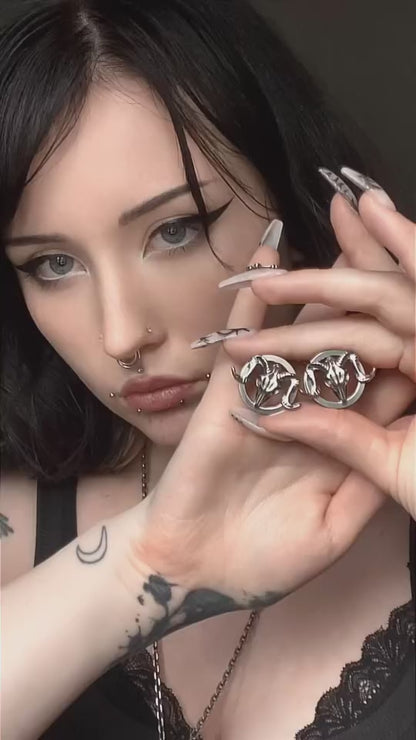 Ram Skull Stainless Steel Tunnels - Screw on Tunnel (Pair) - PSS07