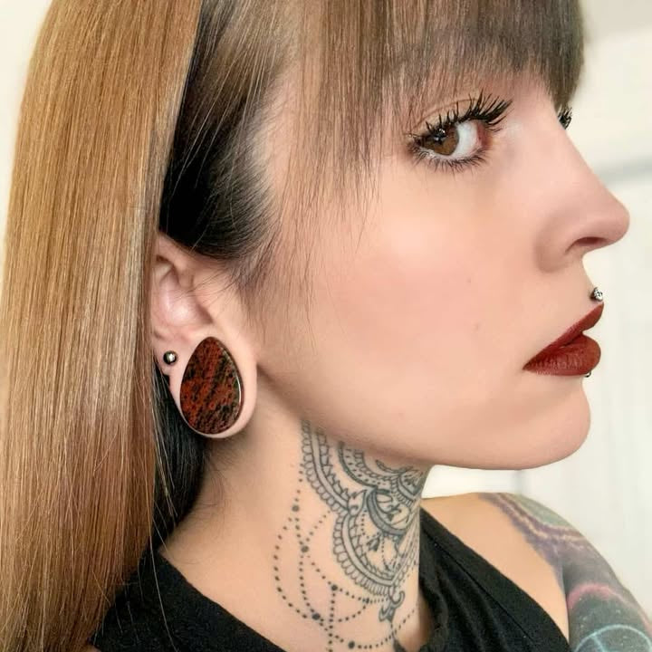 stone plugs teardrops