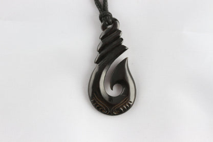 Horn Maori Hook Necklace - Y022