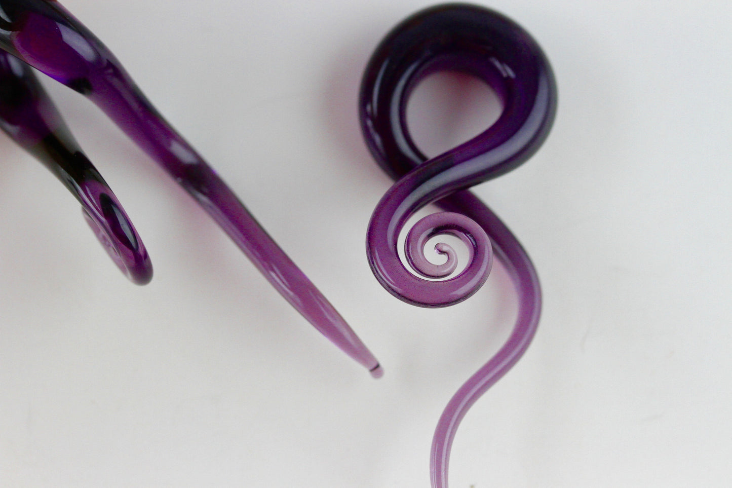 Purple Glass Twister Plug - Pair 2