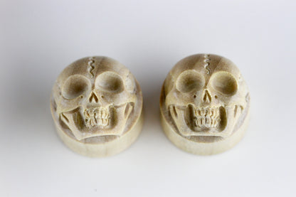 Wood Skull Plugs - Pair 1