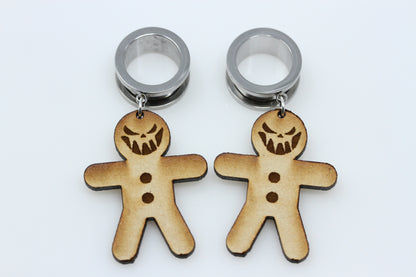 Gingerbread tunnel plugs