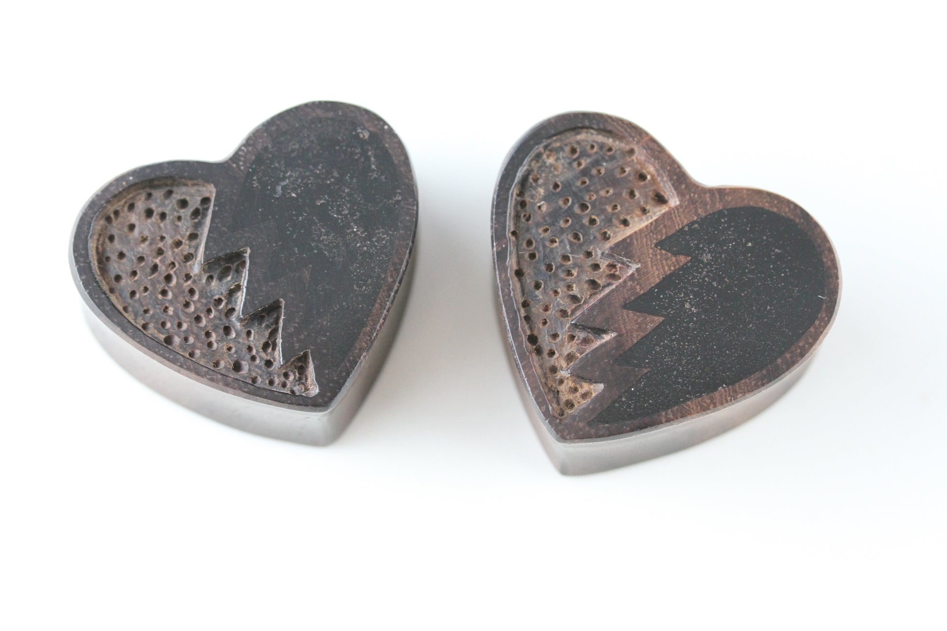 Wood Broken Heart Shaped Plugs - Pair 2
