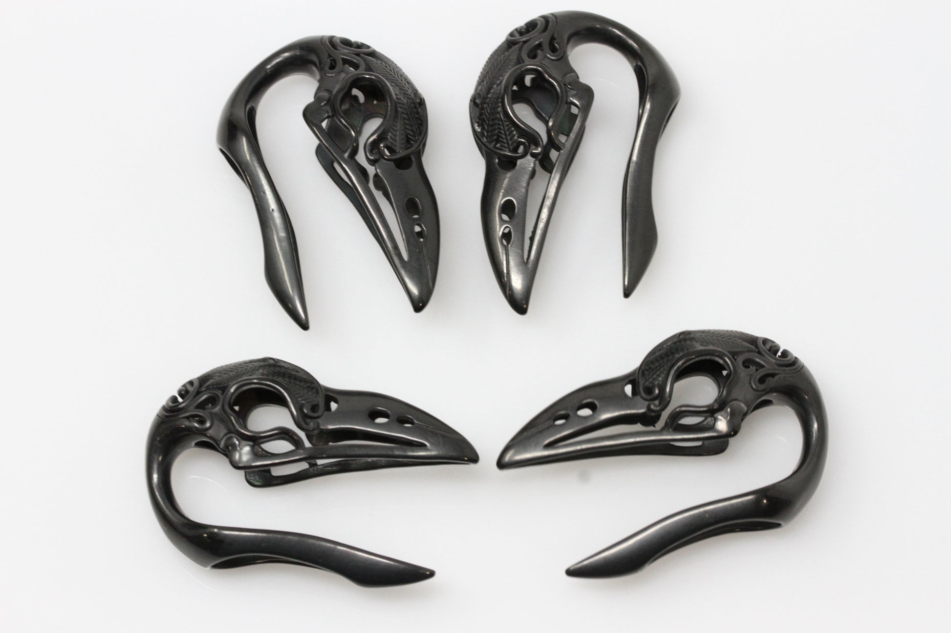 Black stainless steel raven skull weights