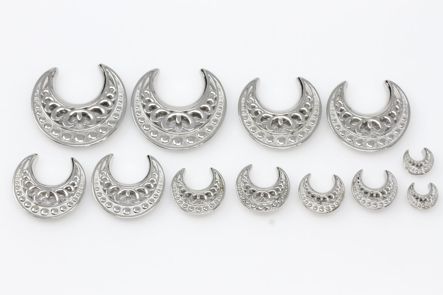 Stainless steel moon saddles