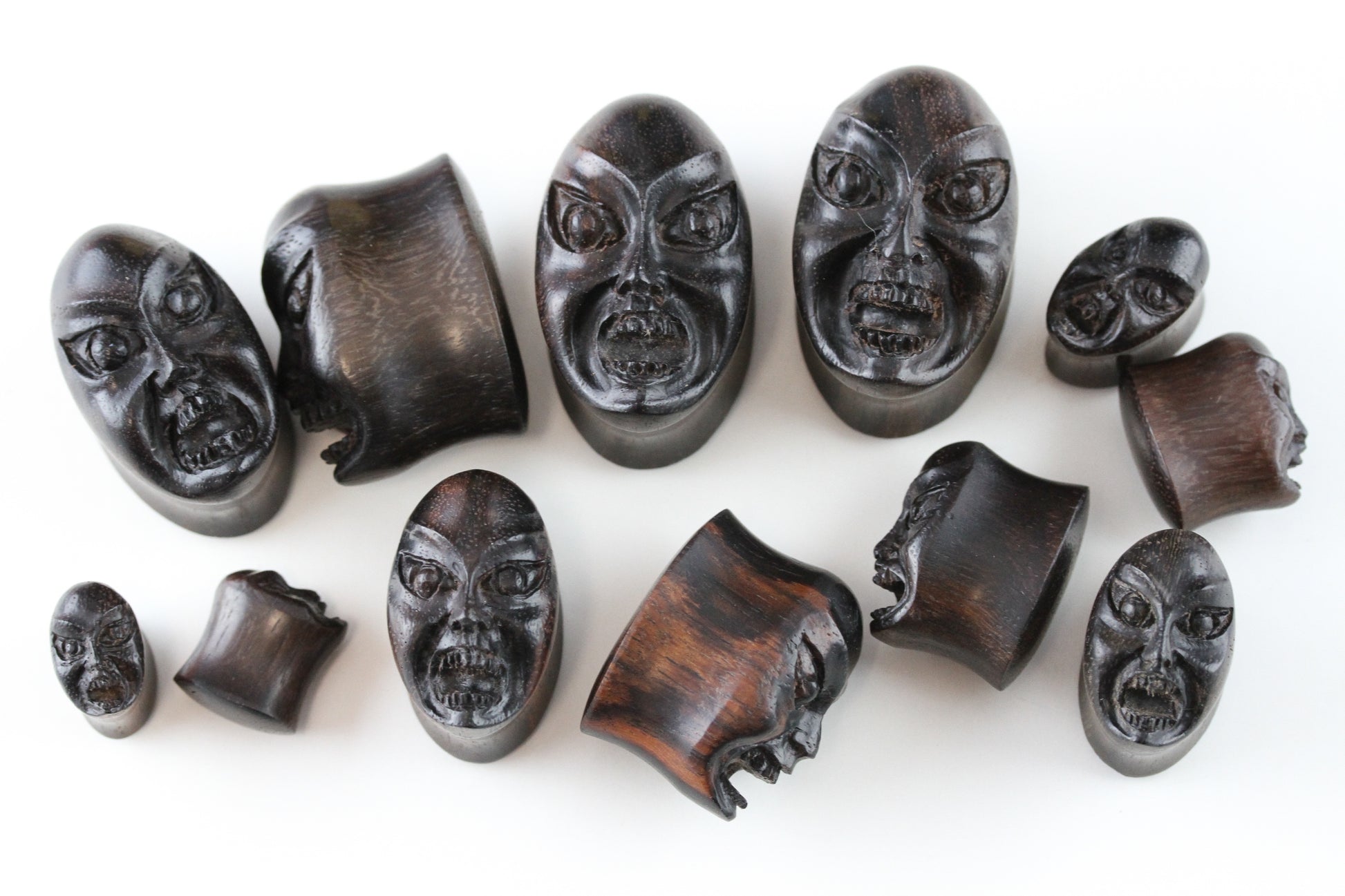 Oval Wood Face Plugs - Group 2