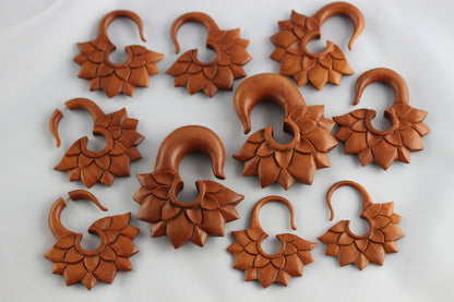 Wood Lotus Stretched Ear Plugs