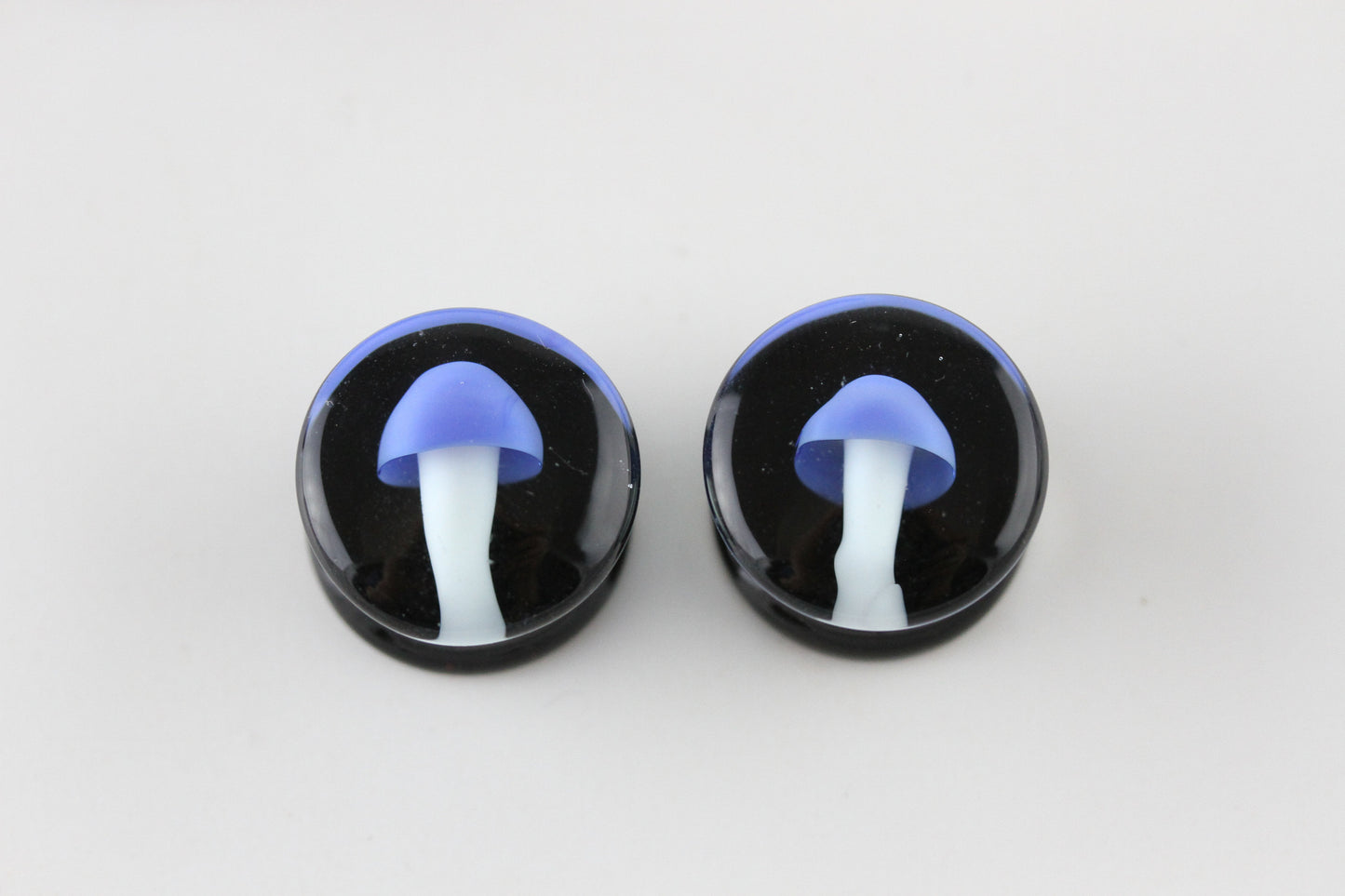 Mushroom Glass Plugs (8mm - 16mm) (Pair) - G015