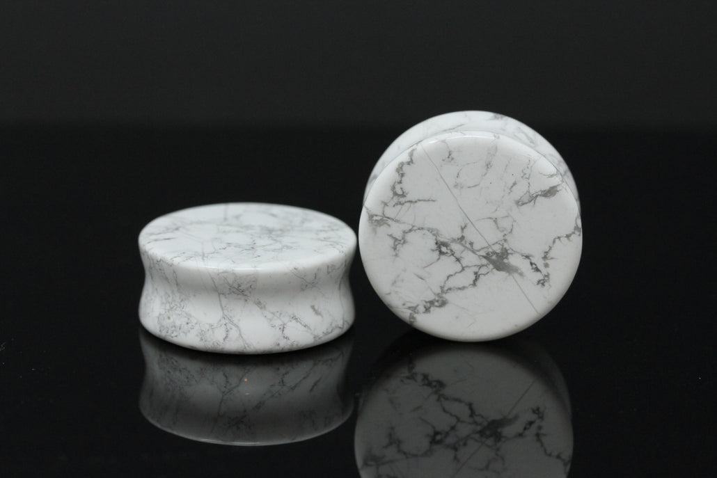 Double Flare Howlite Plugs for stretched ears (Pair) - PH112