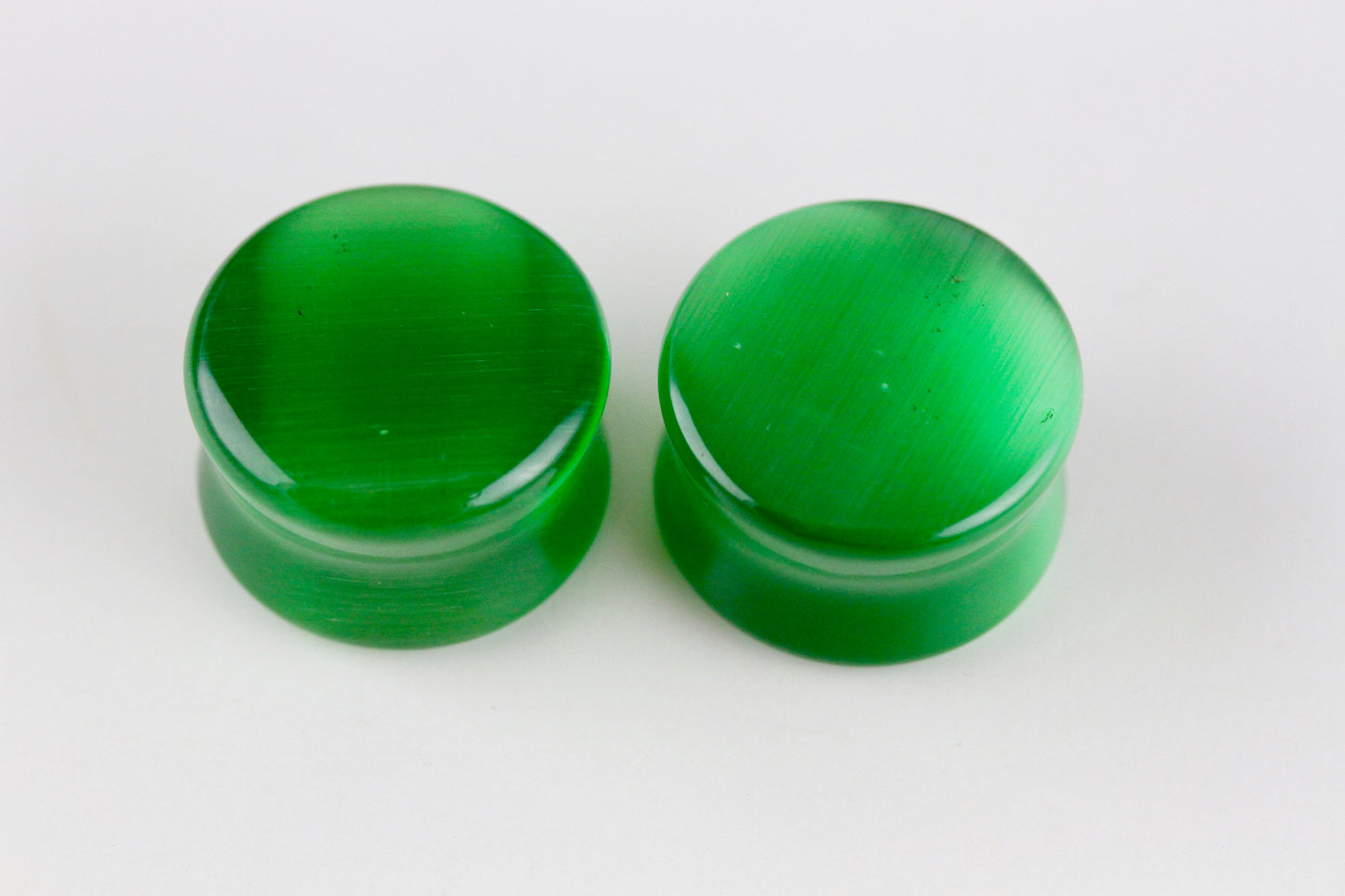 Green Cats Eye Plugs - Pair 1