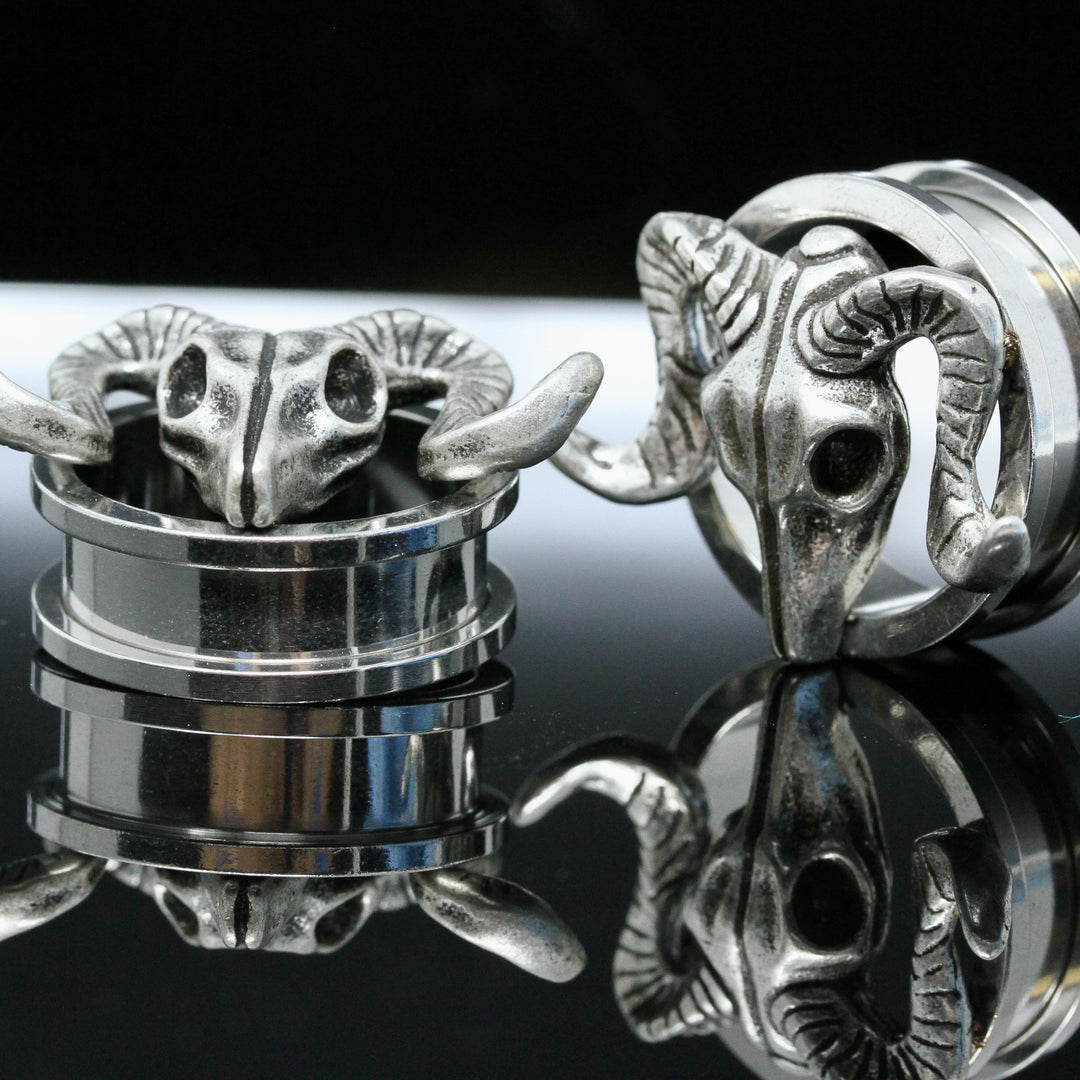 Ram Skull Stainless Steel Tunnels - Screw on Tunnel (Pair) - PSS07