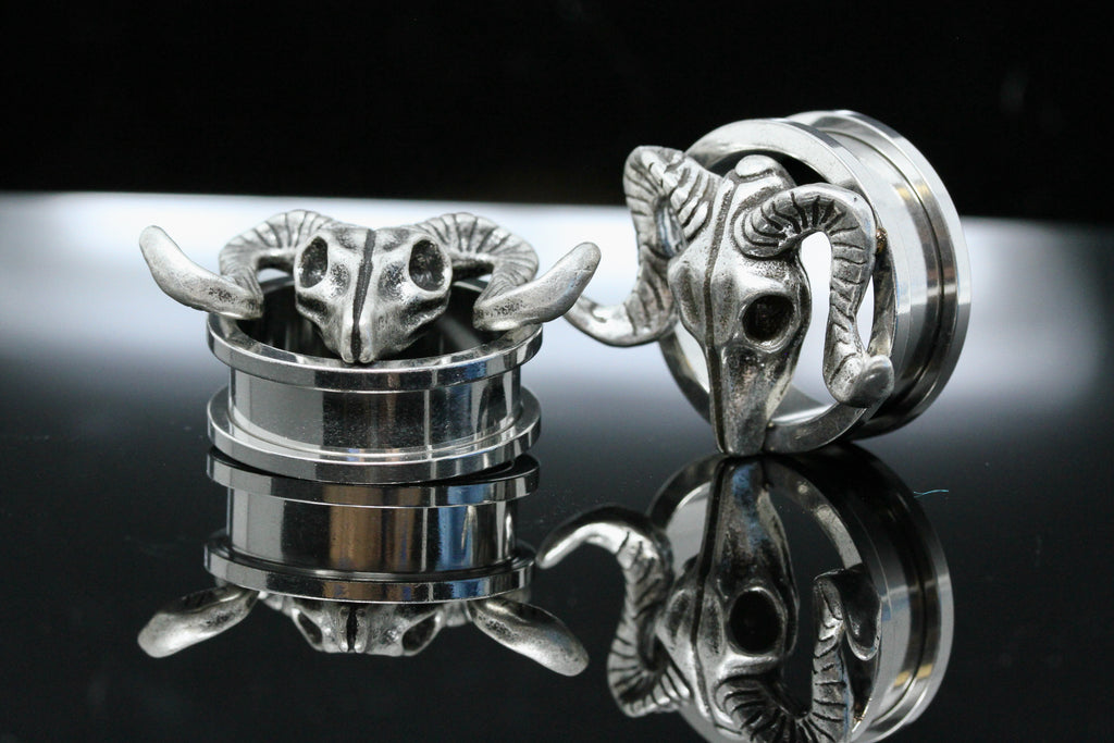 Ram Skull Stainless Steel Tunnels - Screw on Tunnel (Pair) - PSS07