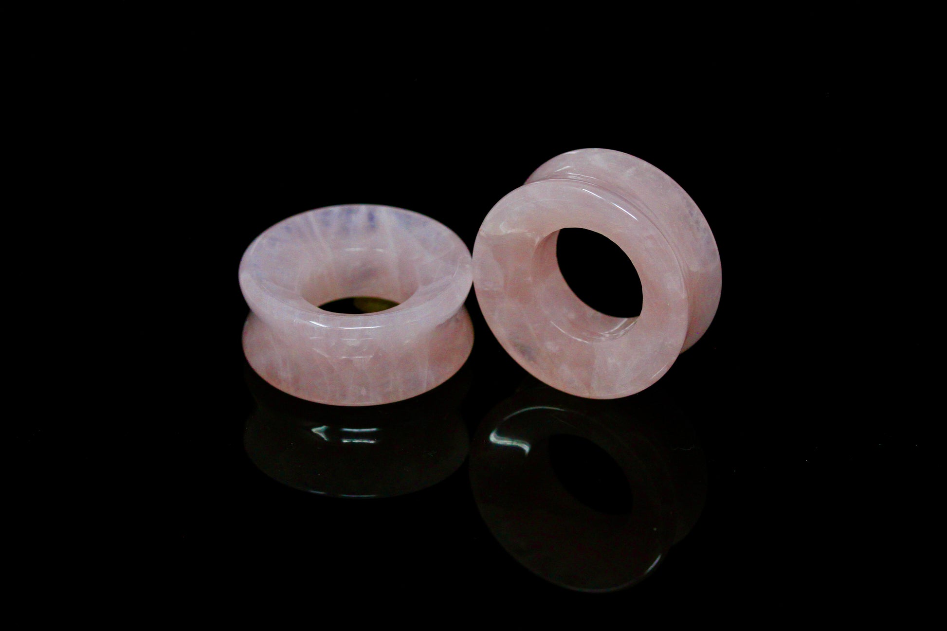 rose quartz tunnel gauges