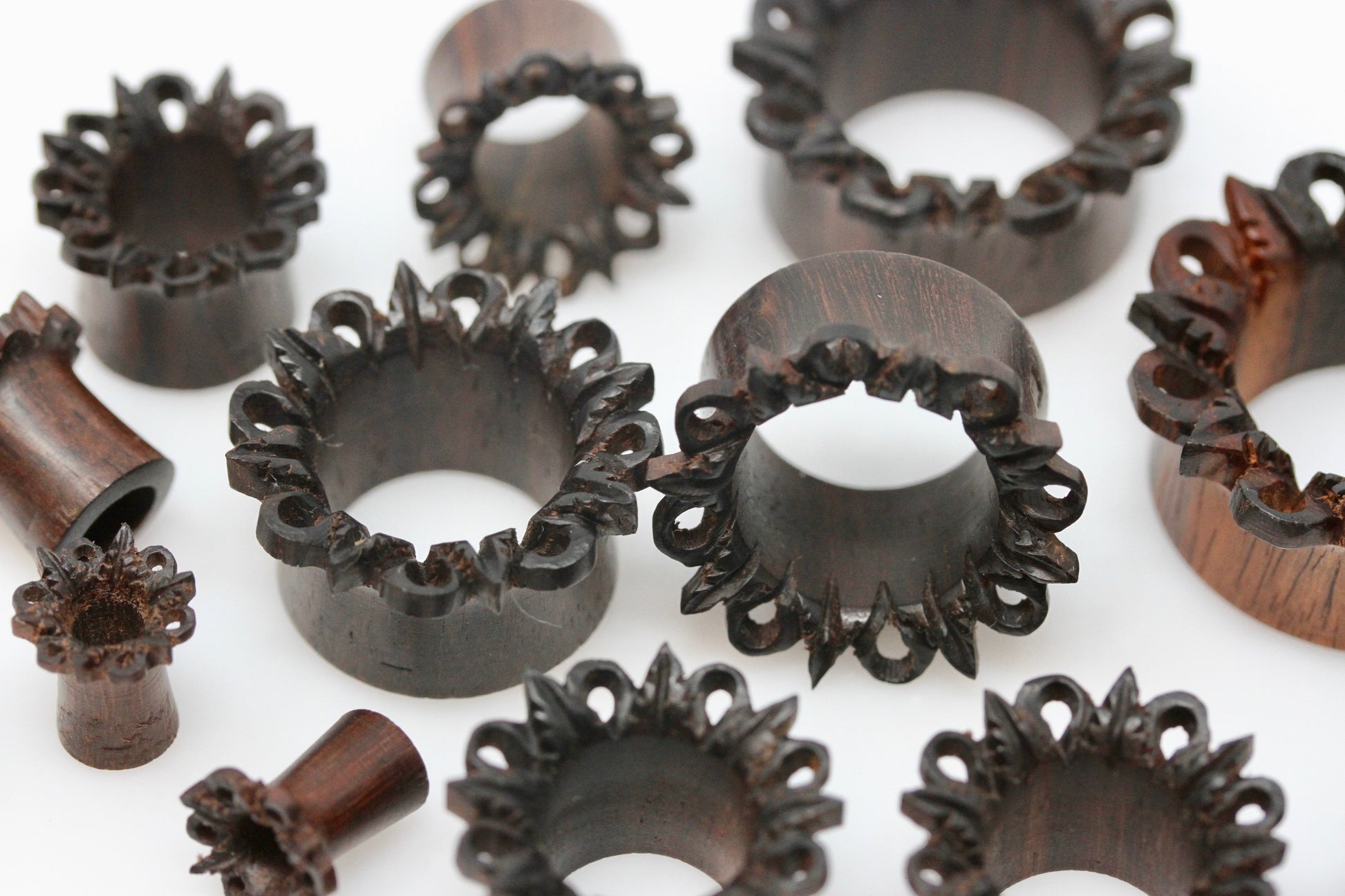 Wooden Ivy Tunnel plugs