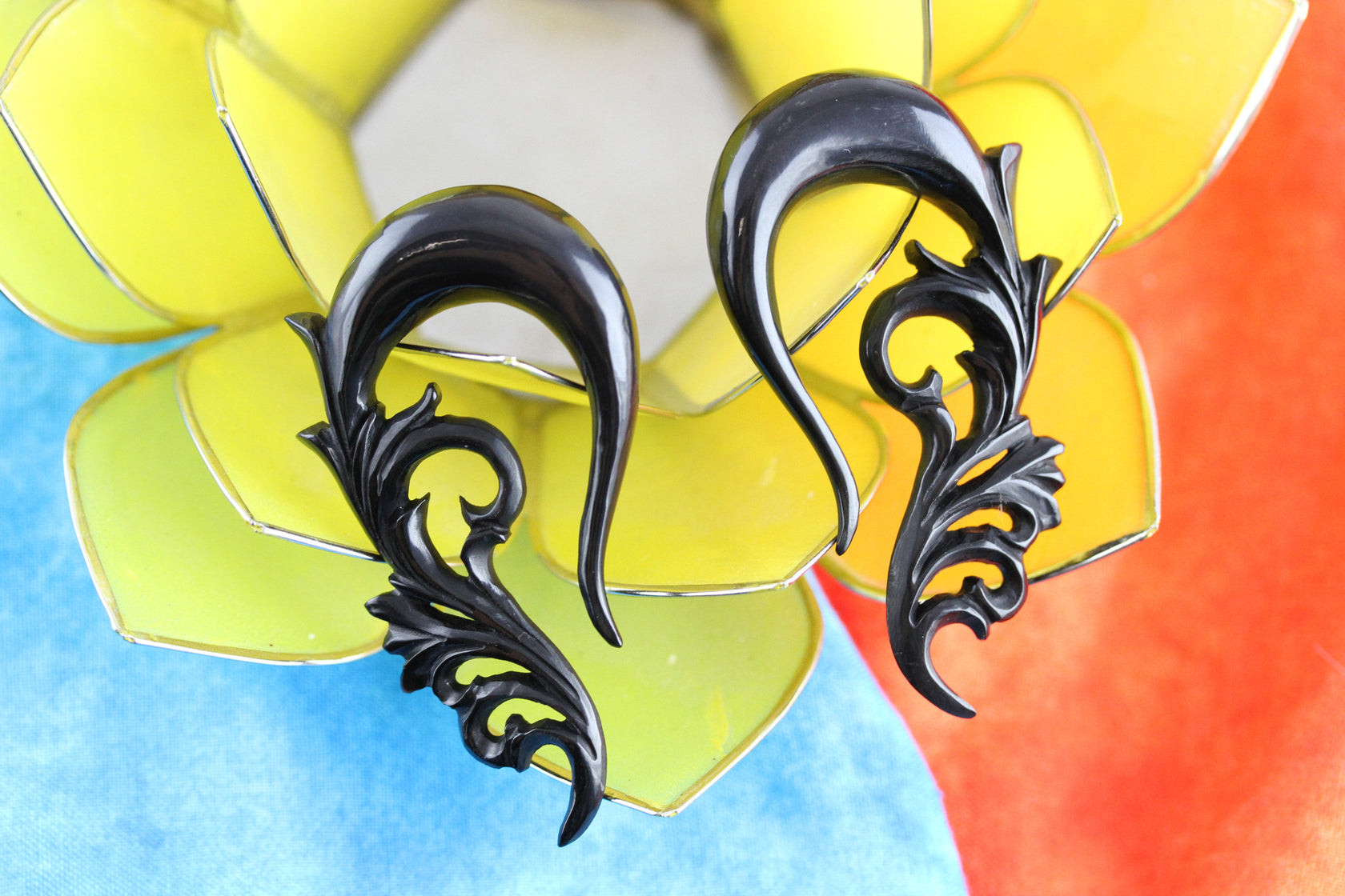 Plugs for Stretched Ears Black Horn (Pair) B039 Two Feather Plugs