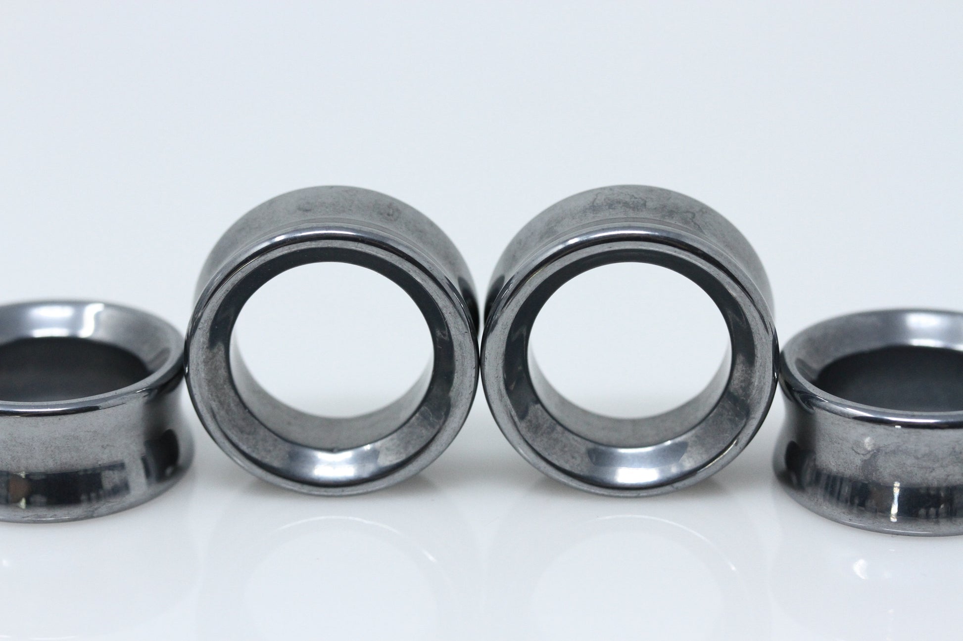 Hematite tunnel gauges