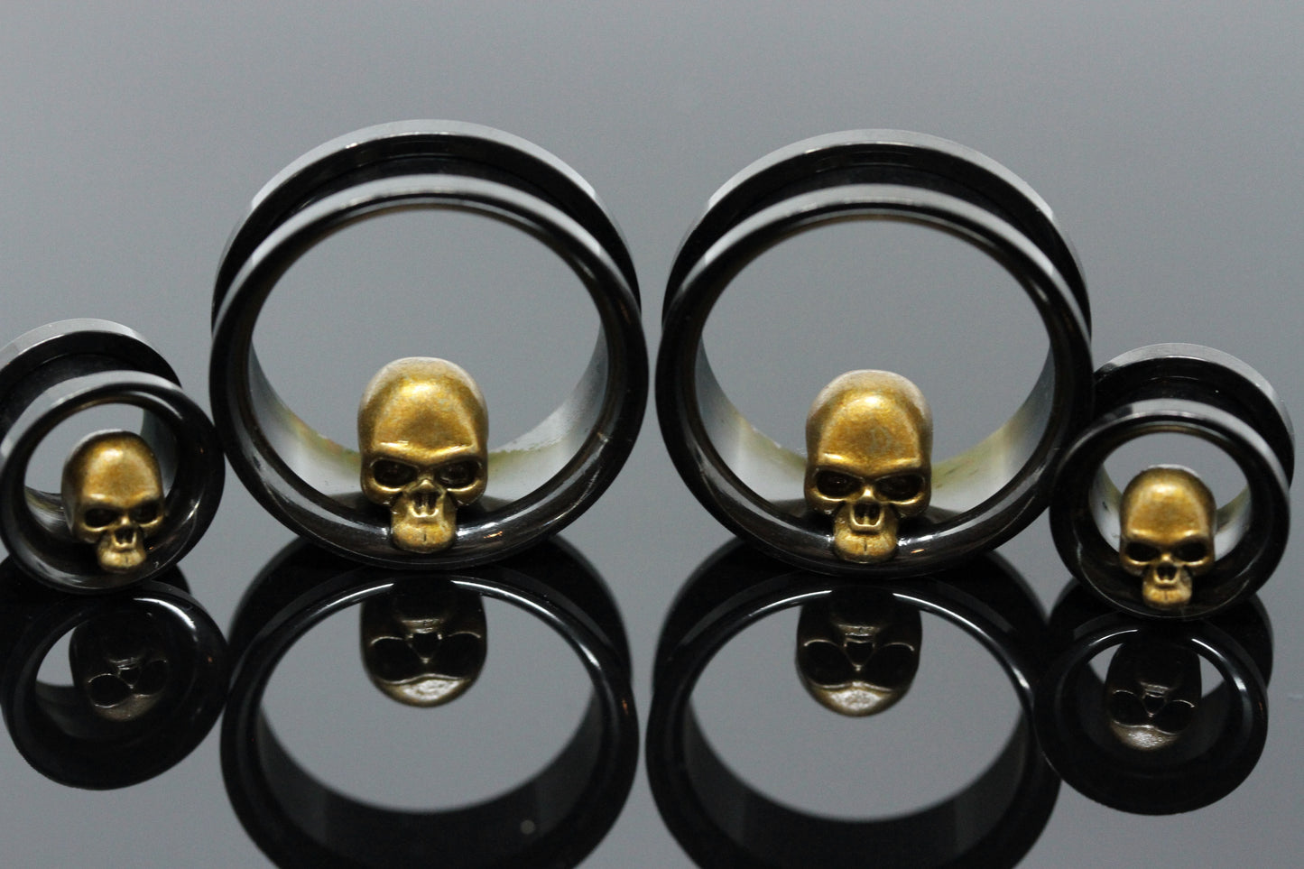 Gold Skull Stainless Steel Tunnels - Screw on Tunnel (Pair) - PSS68
