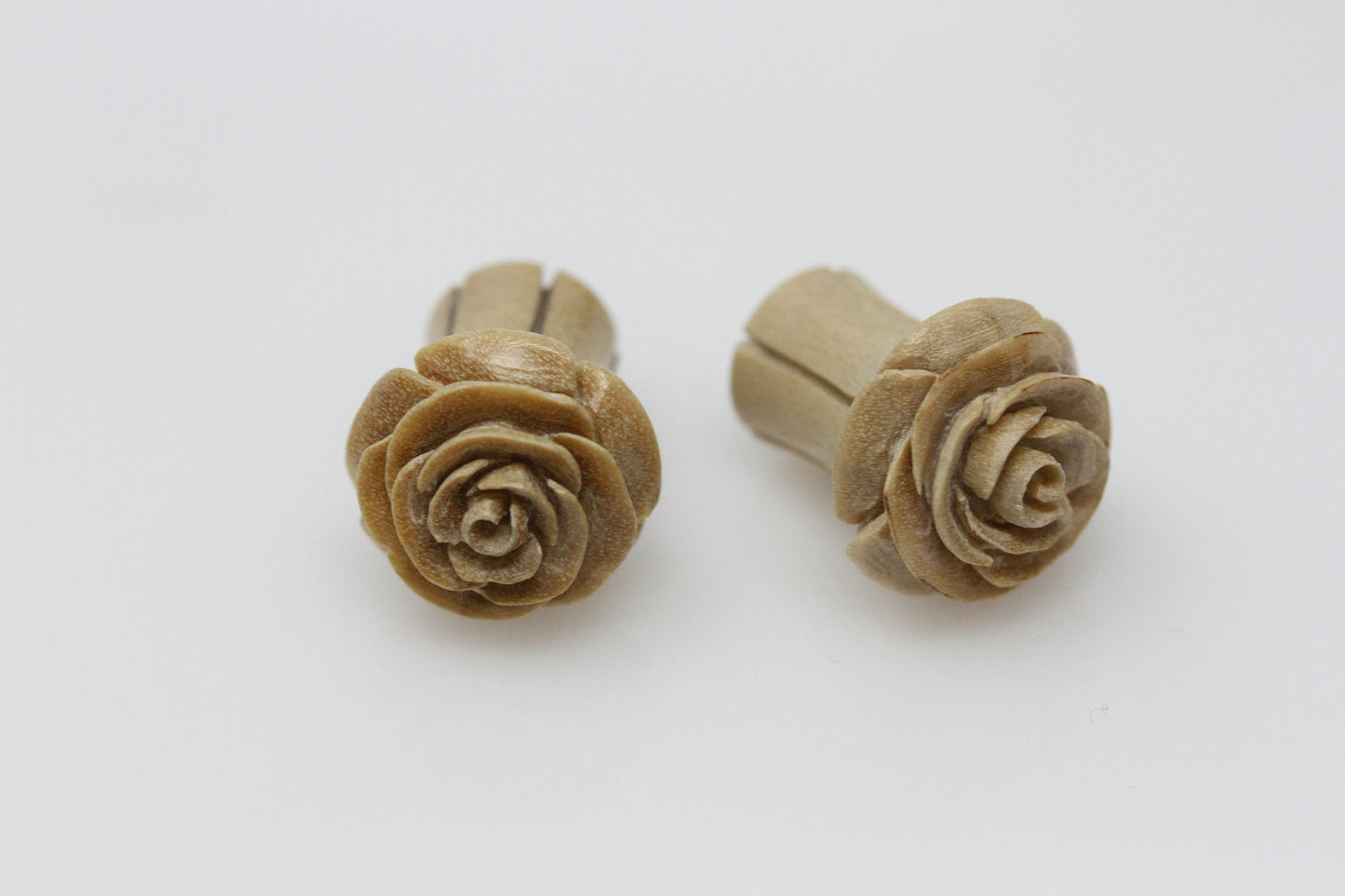 Wood Rose Plugs - Pair 3
