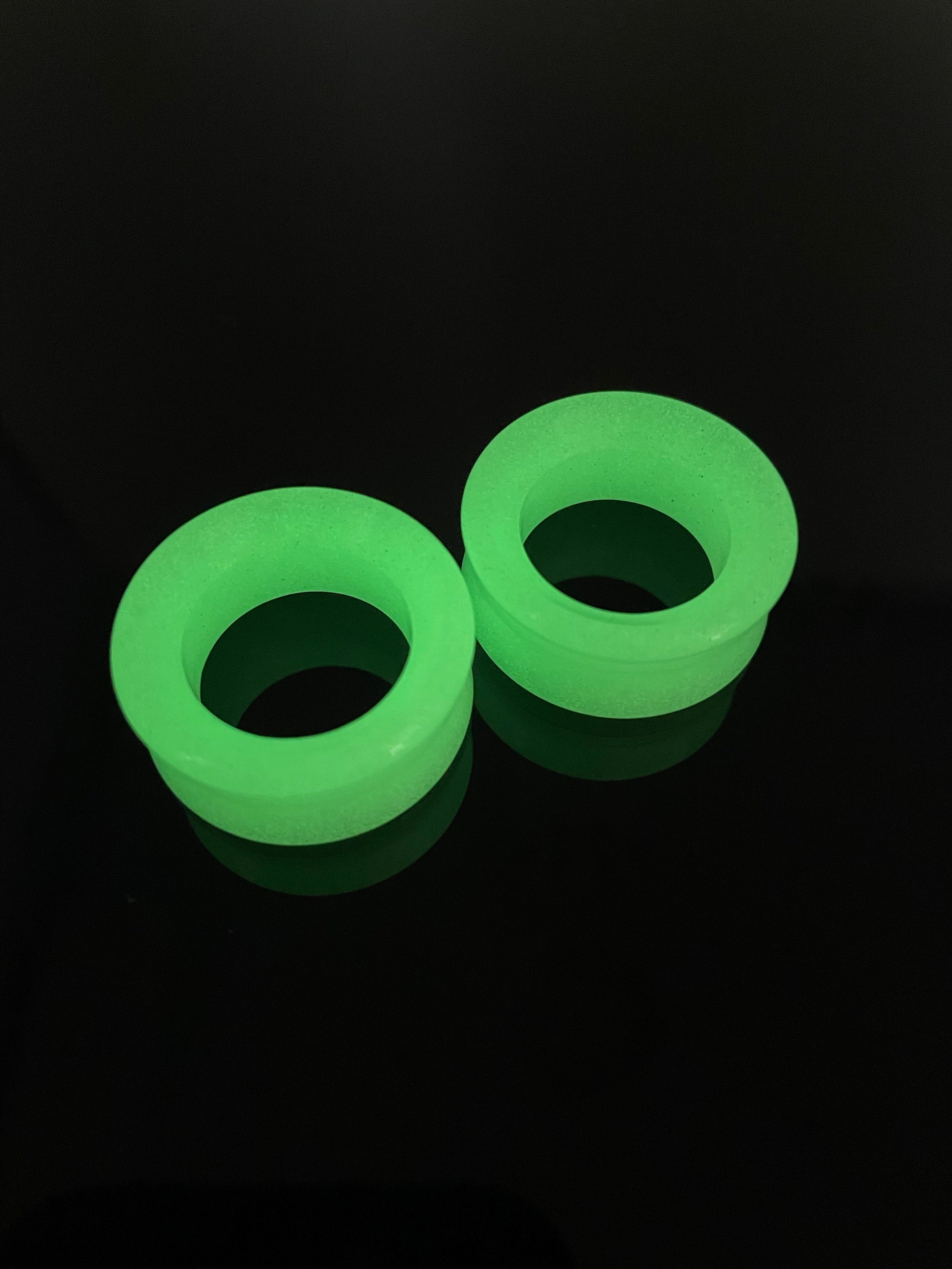 Glow in the dark double flare tunnels