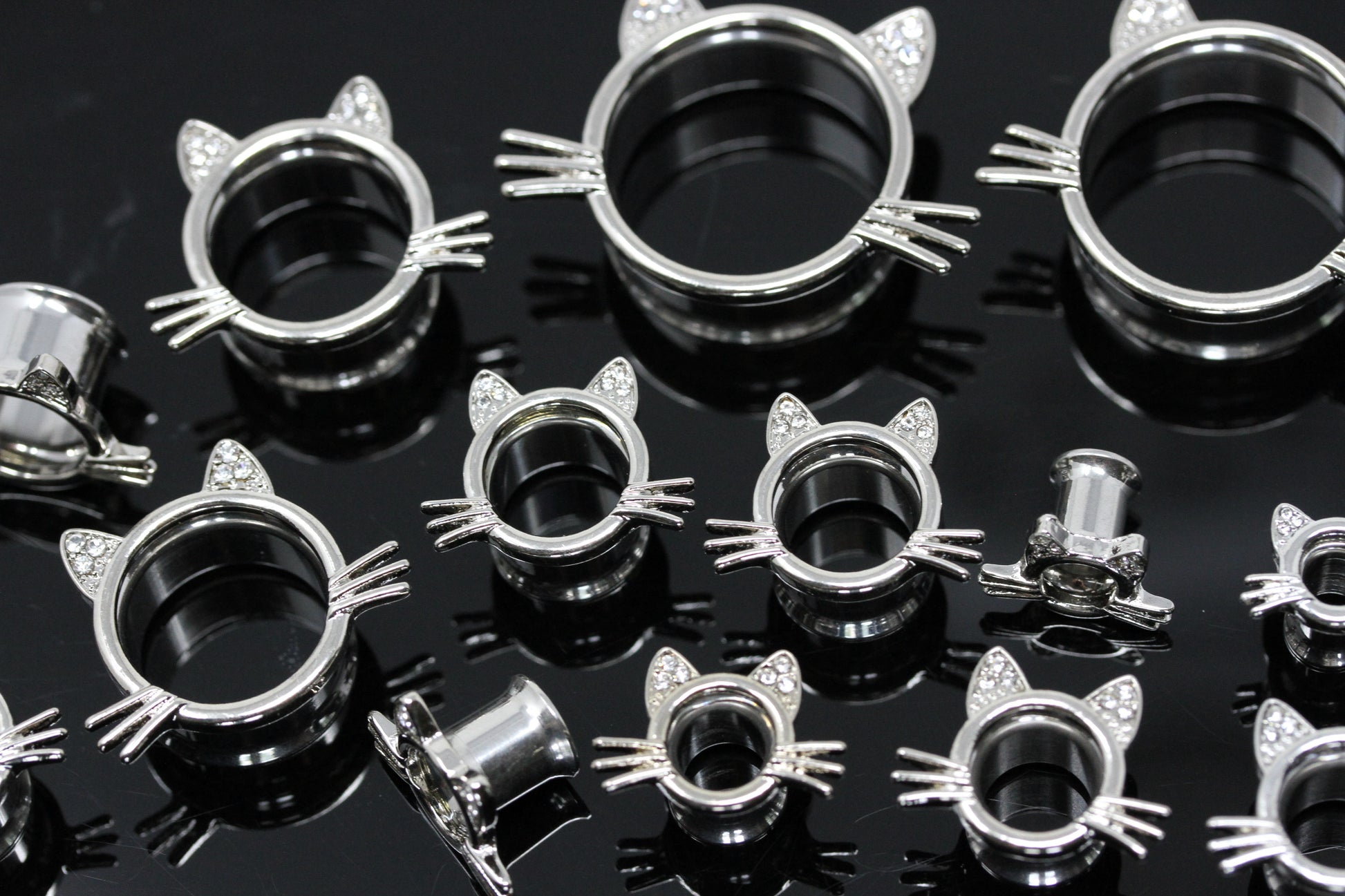 Cat shaped stainless steel tunnels